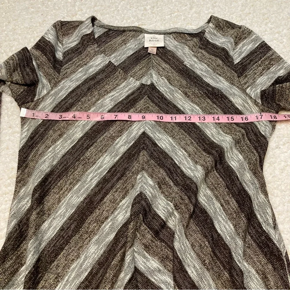 Knox Rose ✨ Cozy Chevron Tunic – Effortless Boho Vibes ✨ - Picture 9 of 12